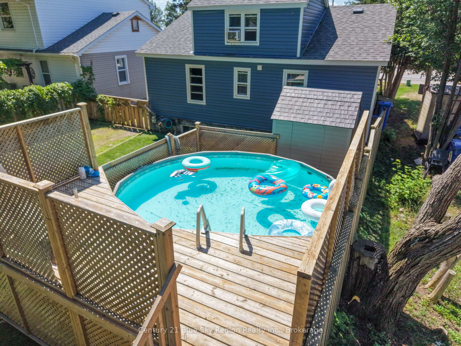 Photo 7 of 554 Lakeshore Drive, North Bay, Ferris — HOMEH