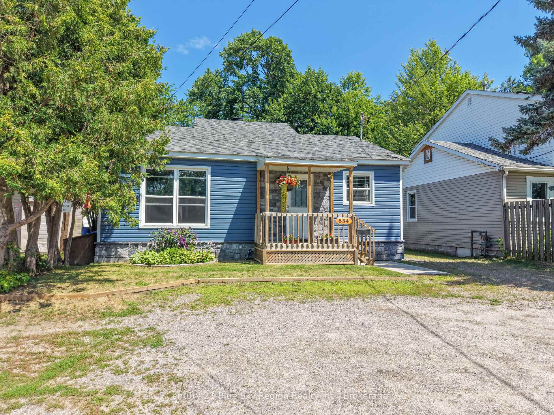 Photo 26 of 554 Lakeshore Drive, North Bay, Ferris — HOMEH