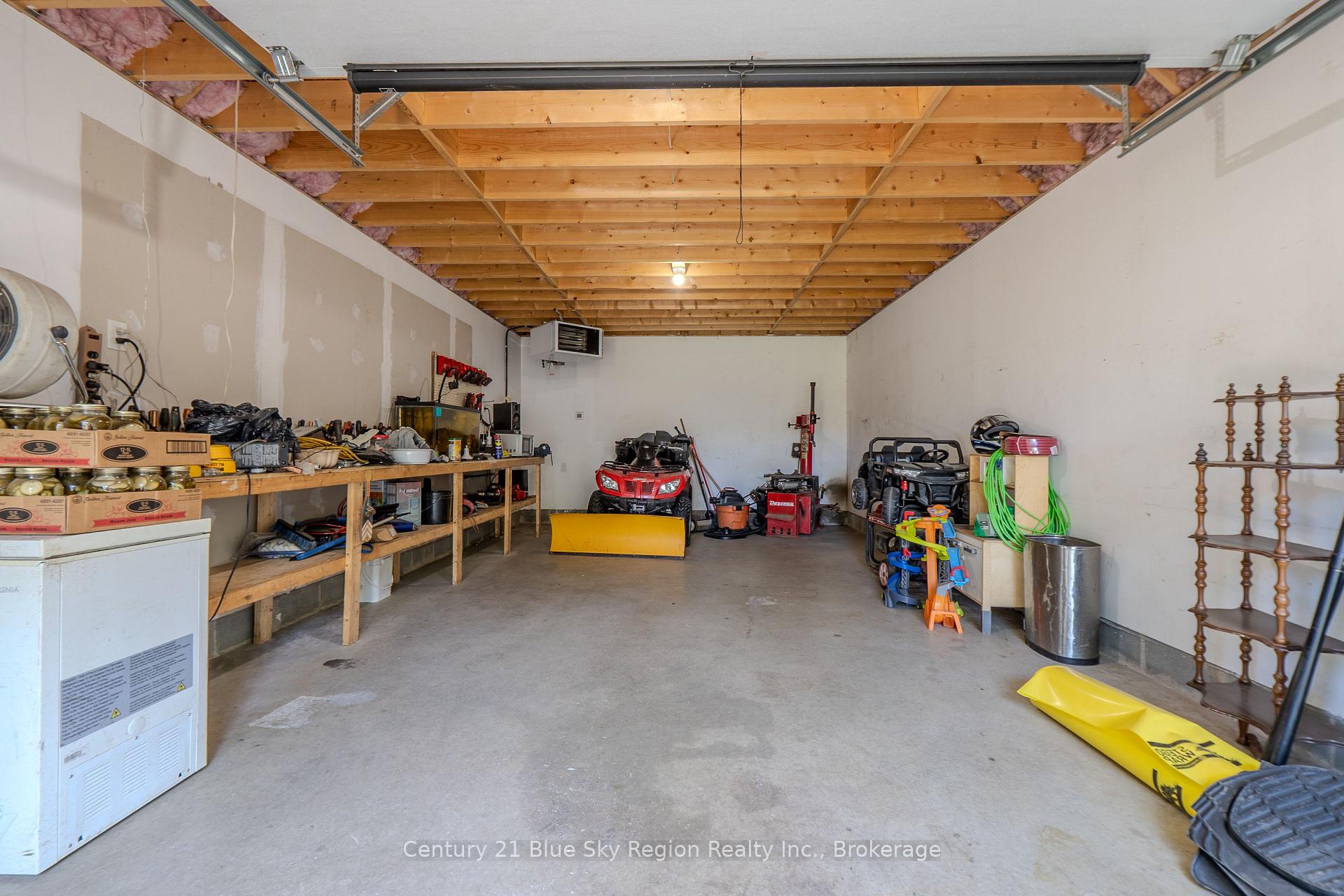 Photo 30 of 554 Lakeshore Drive, North Bay, Ferris — HOMEH