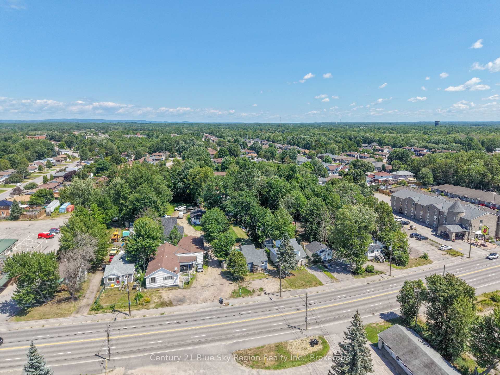 Photo 38 of 554 Lakeshore Drive, North Bay, Ferris — HOMEH