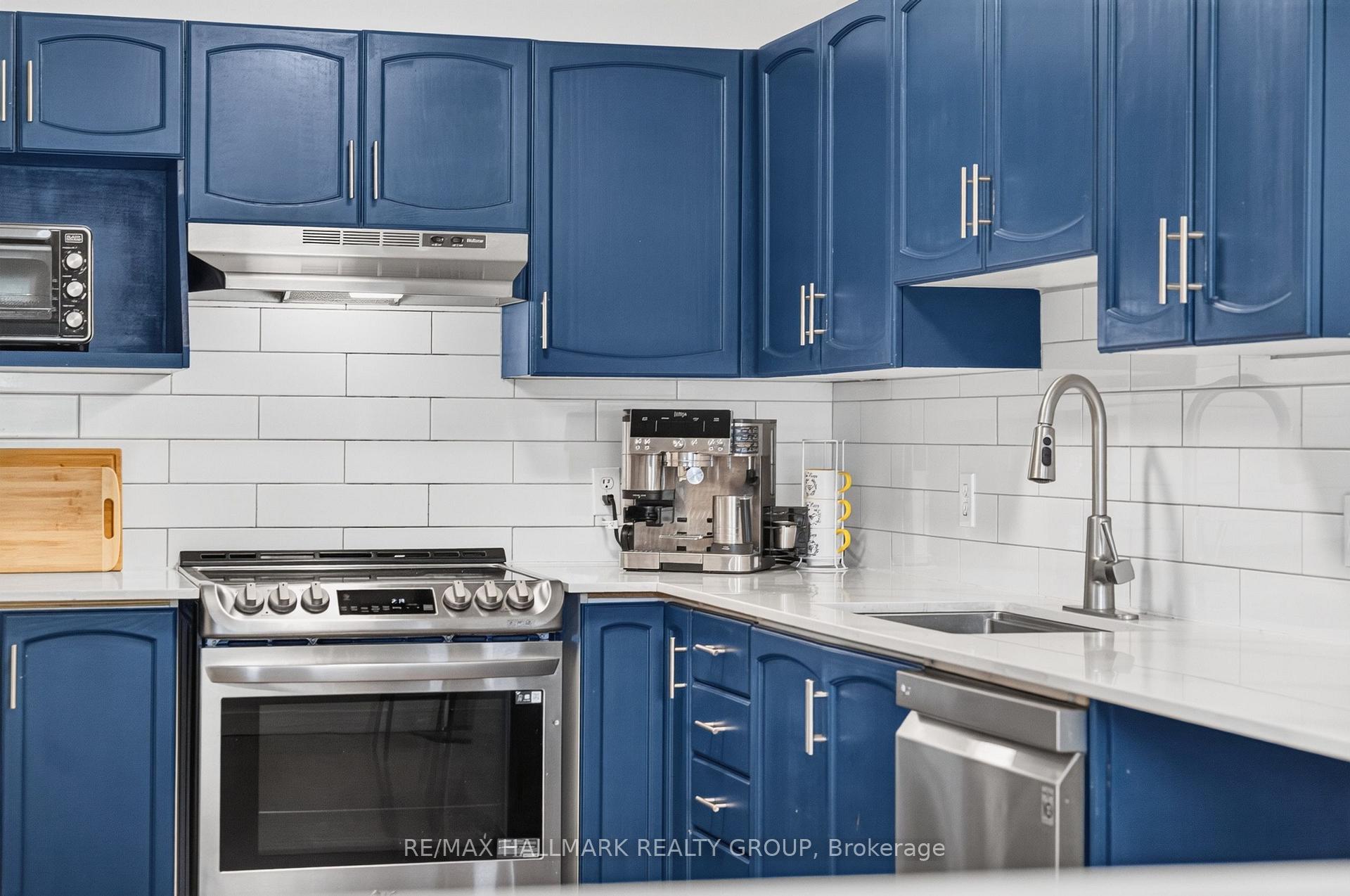 Photo 22 of 45 Birchbank Crescent, Ottawa, Kanata - Bridlewood — HOMEH