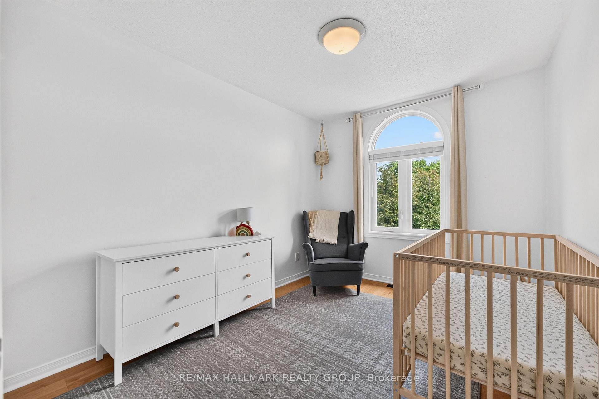 Photo 39 of 45 Birchbank Crescent, Ottawa, Kanata - Bridlewood — HOMEH