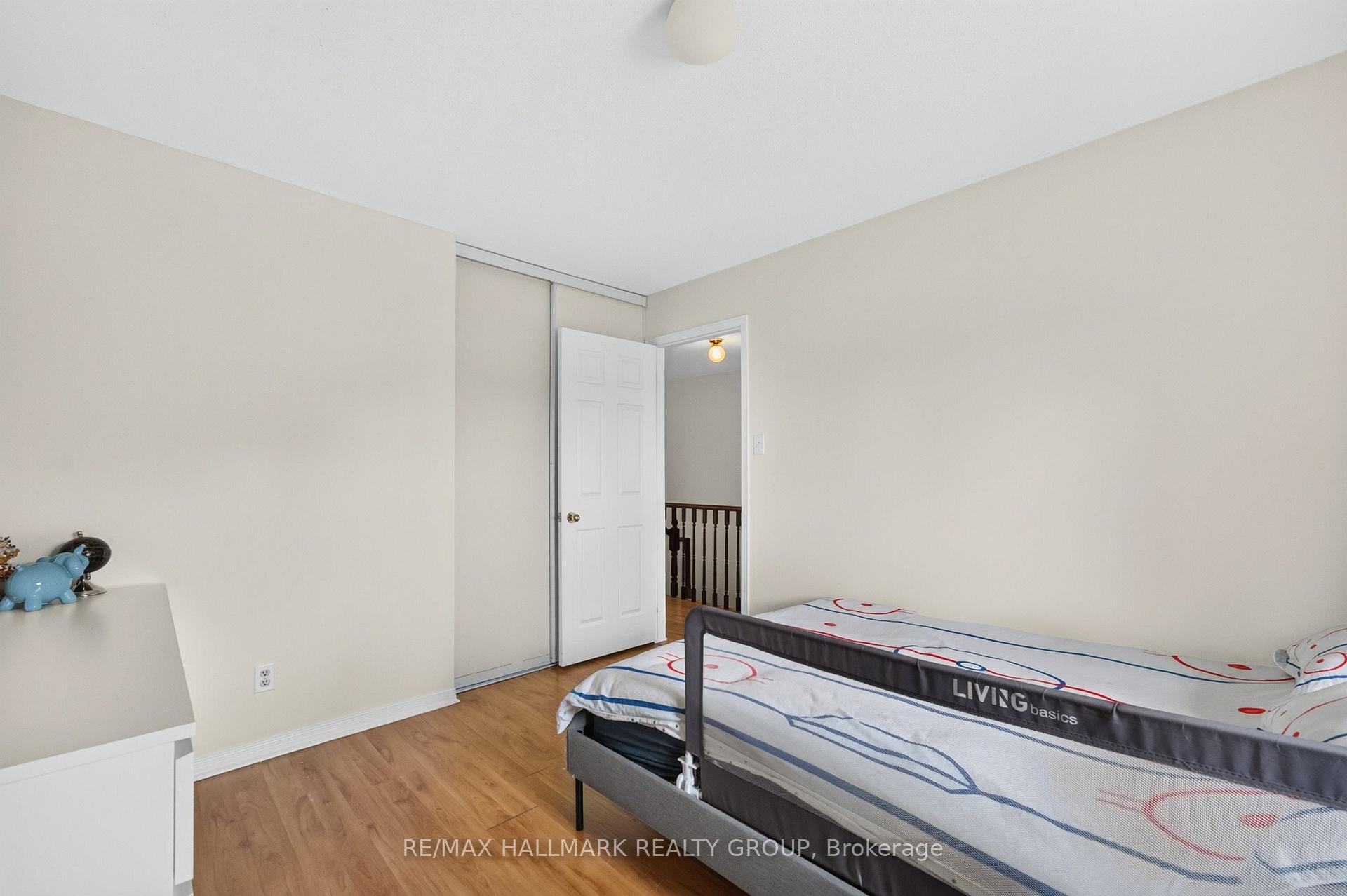 Photo 40 of 45 Birchbank Crescent, Ottawa, Kanata - Bridlewood — HOMEH
