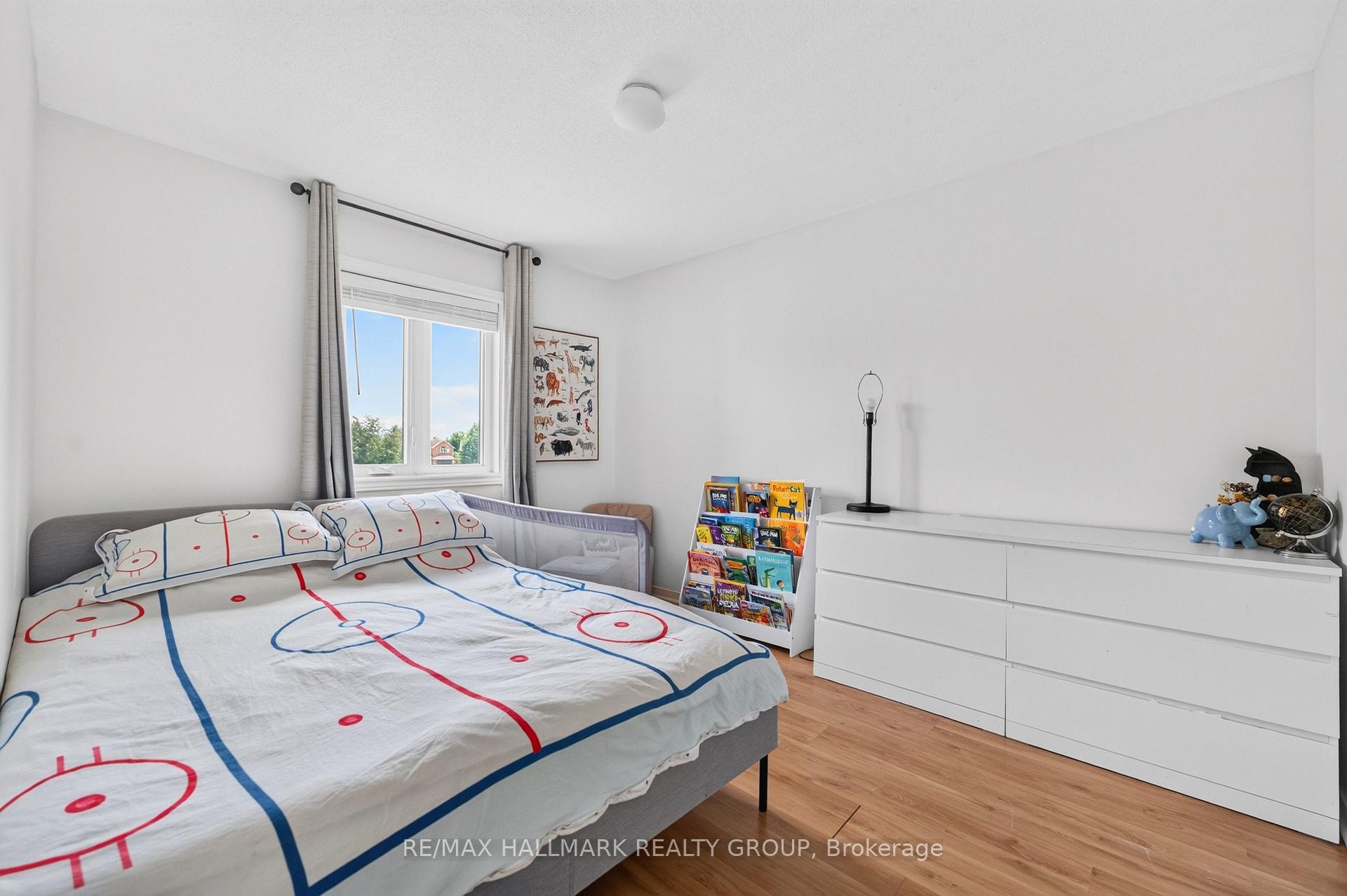 Photo 41 of 45 Birchbank Crescent, Ottawa, Kanata - Bridlewood — HOMEH