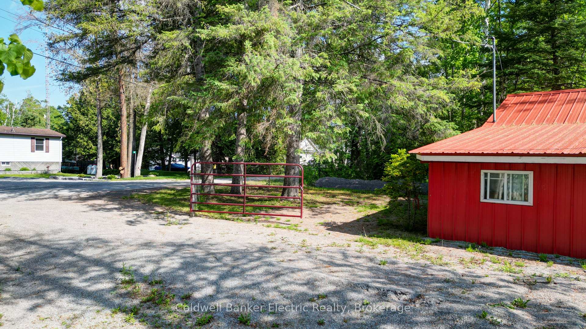Photo 21 of 49 River Road, Kawartha Lakes, Somerville — HOMEH