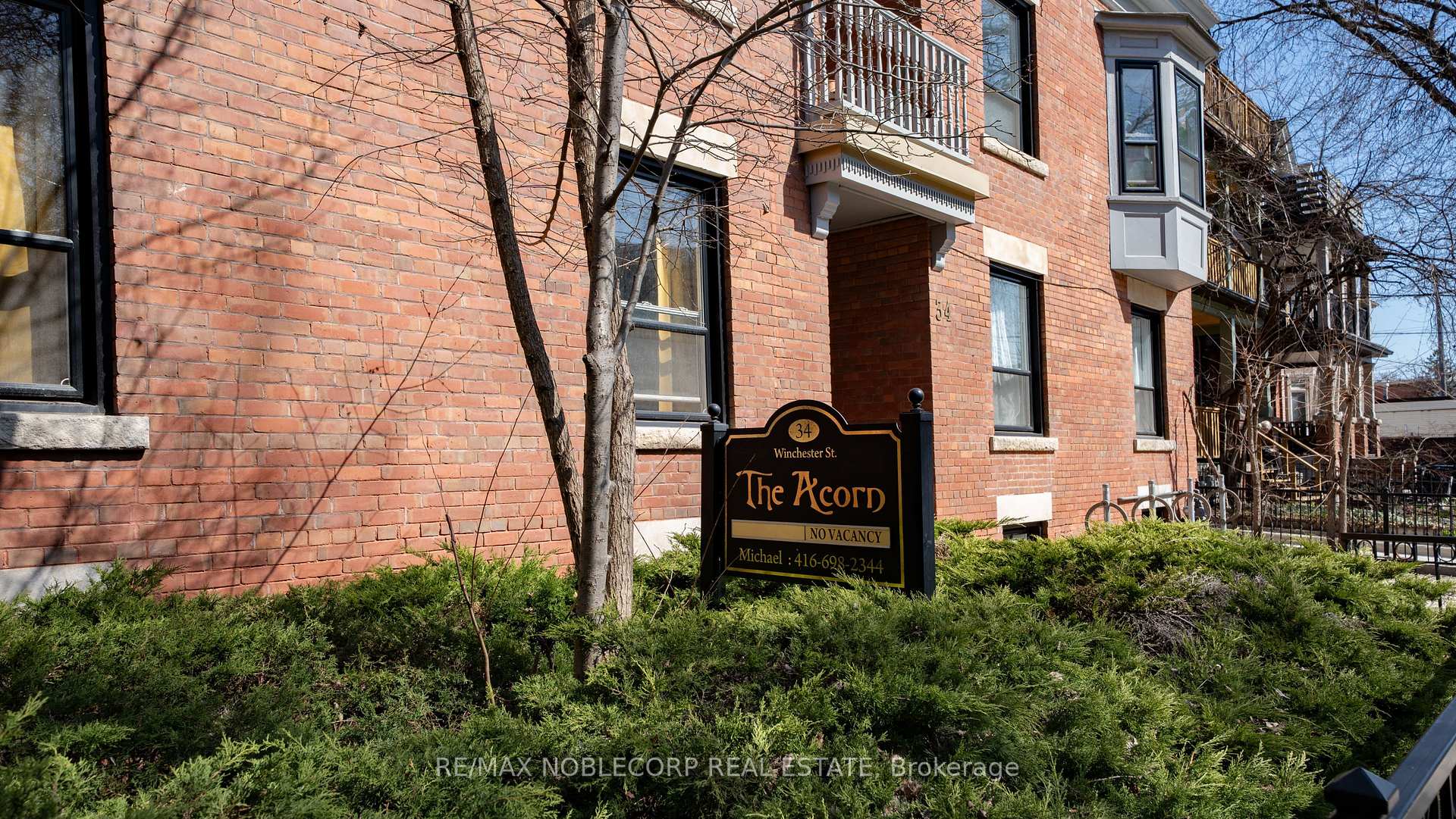 Photo 20 of 34 Winchester Street, Toronto, Cabbagetown-South St. James Town — HOMEH