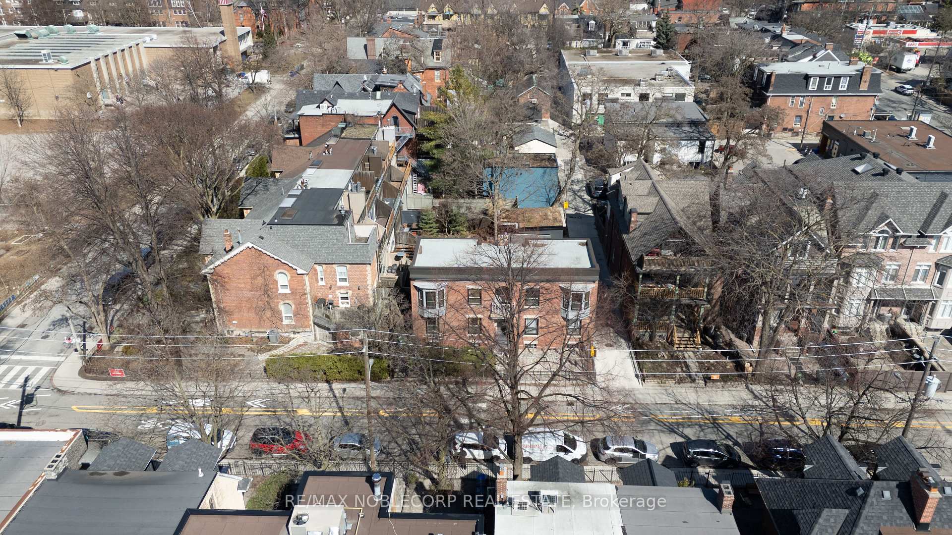 Photo 30 of 34 Winchester Street, Toronto, Cabbagetown-South St. James Town — HOMEH