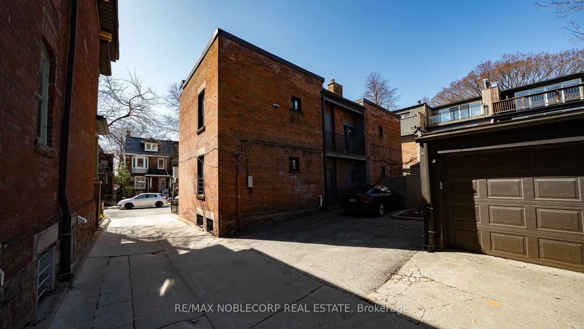 Photo 32 of 34 Winchester Street, Toronto, Cabbagetown-South St. James Town — HOMEH