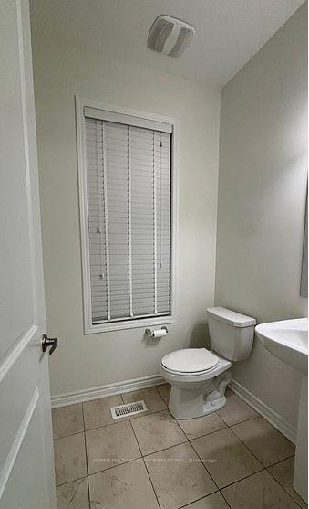 Photo 7 of 39 Boothill Drive, Brampton, Northwest Brampton — HOMEH