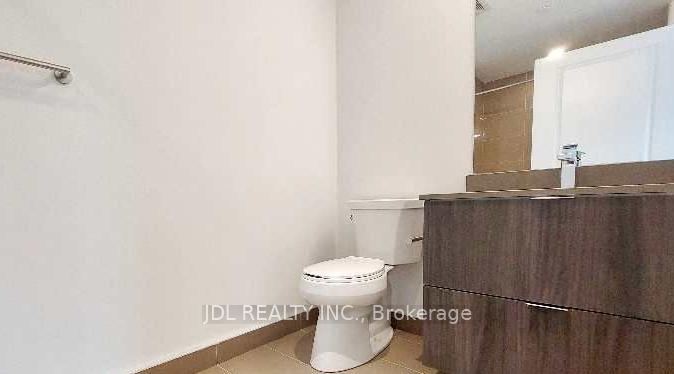 Photo 3 of Unit 2502, 395 Bloor Street E, Toronto, North St. James Town — HOMEH