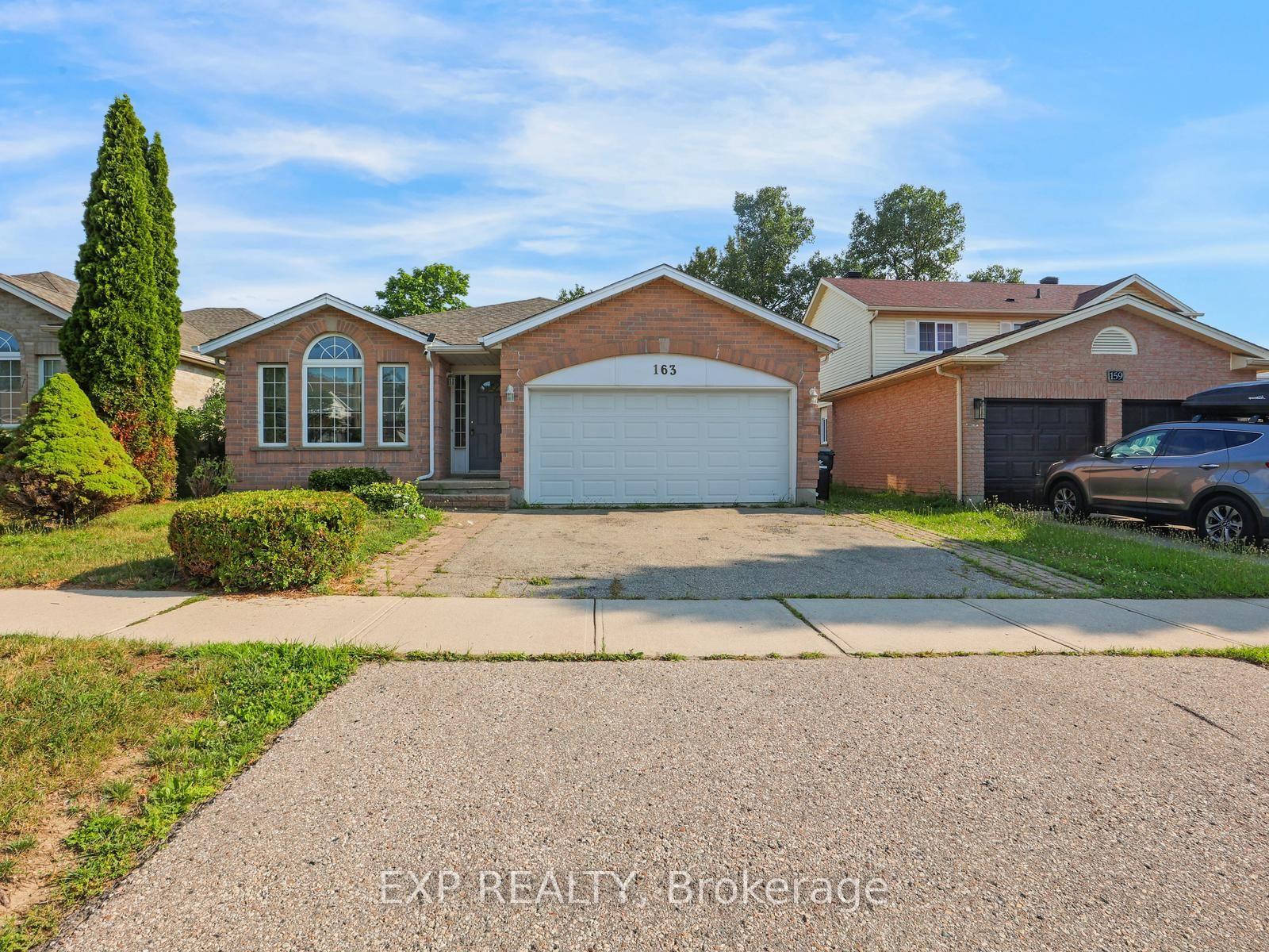 Photo 1 of 163 Daimler Drive, Kitchener, Idlewood — HOMEH