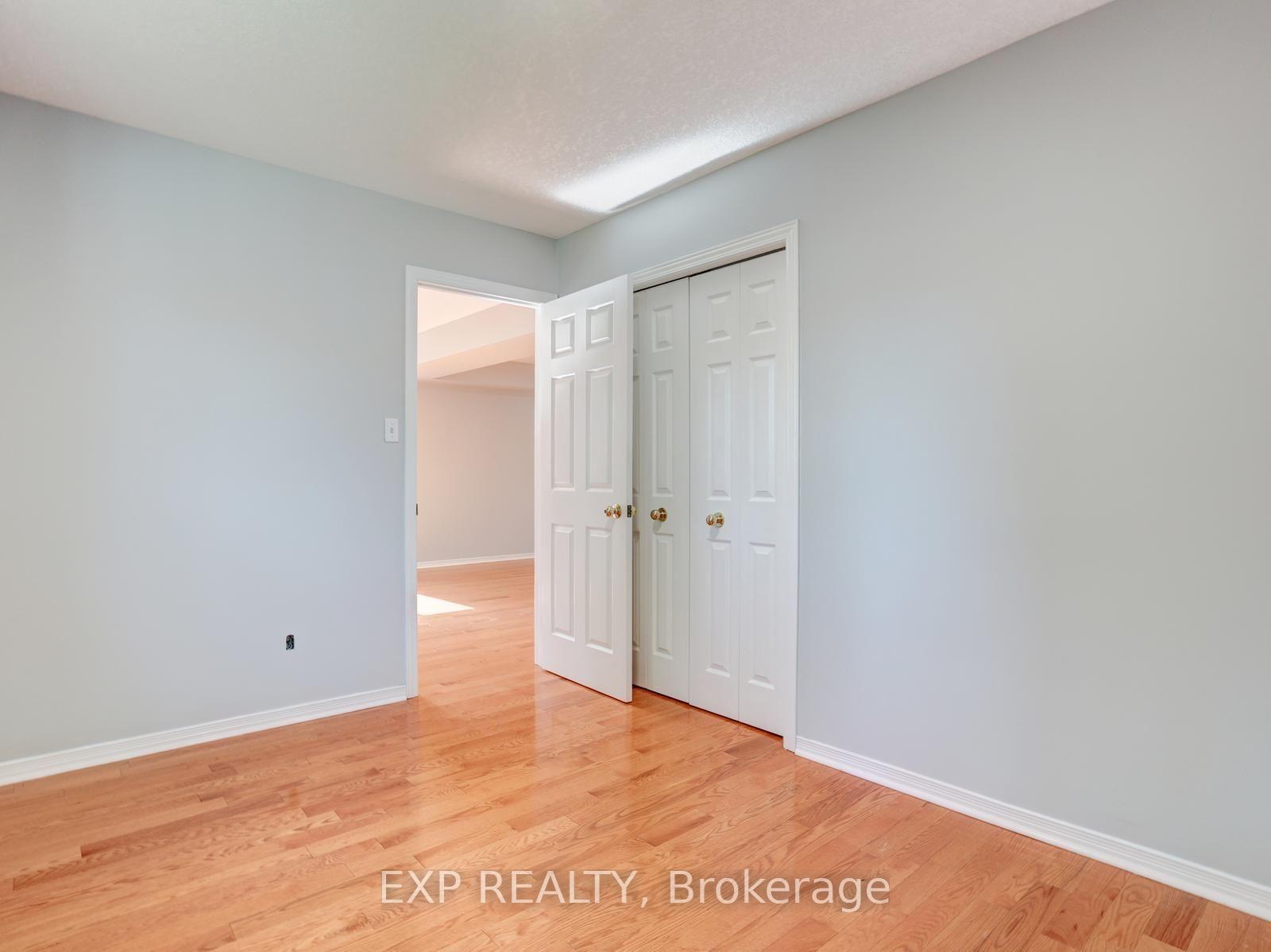 Photo 25 of 163 Daimler Drive, Kitchener, Idlewood — HOMEH