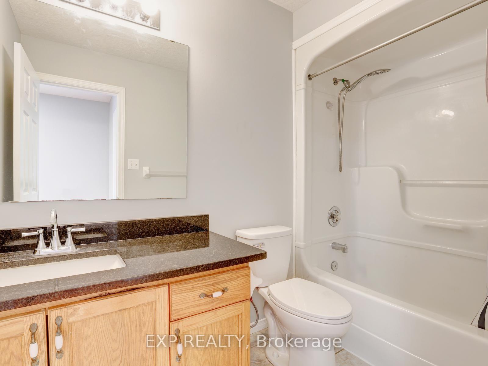 Photo 27 of 163 Daimler Drive, Kitchener, Idlewood — HOMEH