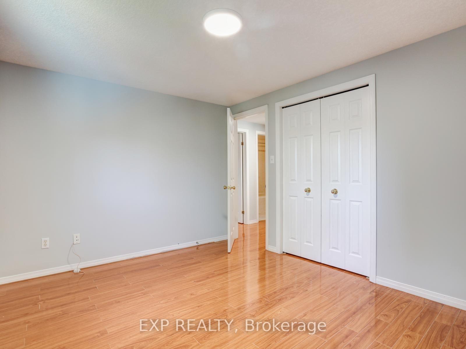 Photo 34 of 163 Daimler Drive, Kitchener, Idlewood — HOMEH