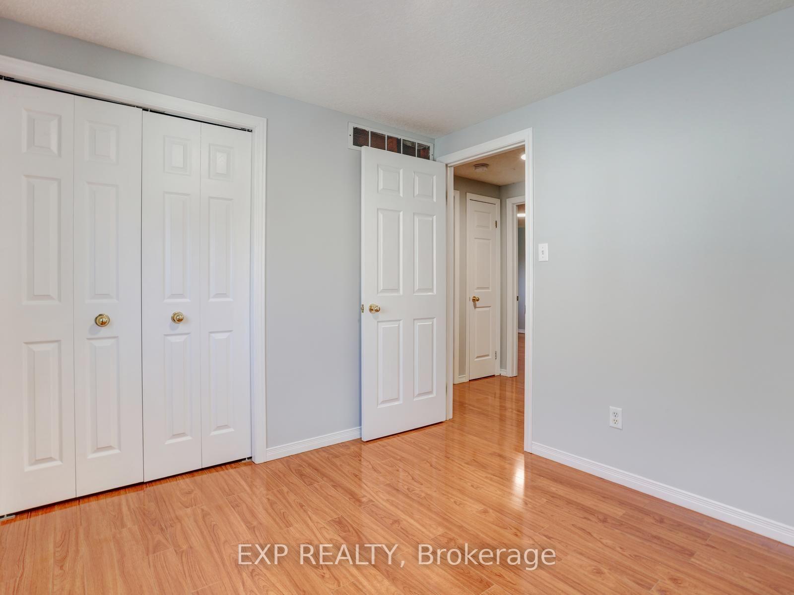 Photo 36 of 163 Daimler Drive, Kitchener, Idlewood — HOMEH