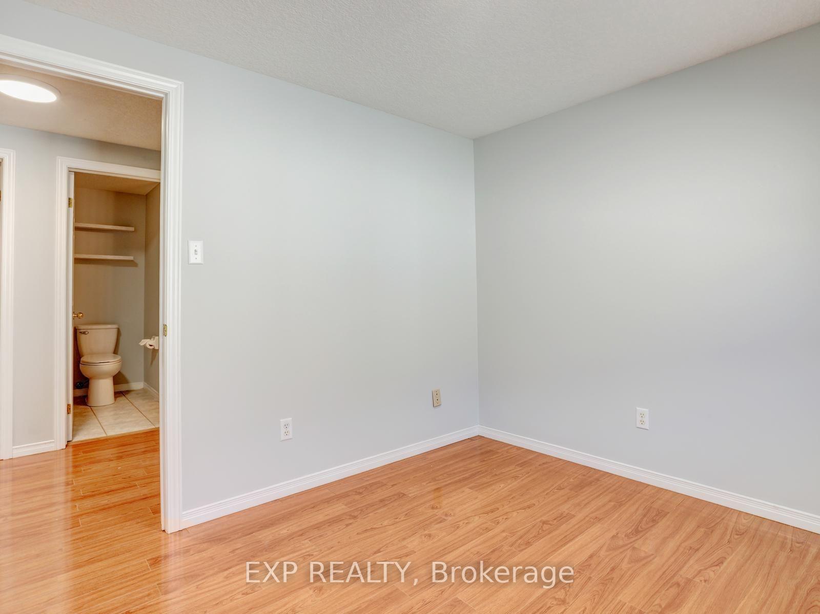 Photo 38 of 163 Daimler Drive, Kitchener, Idlewood — HOMEH