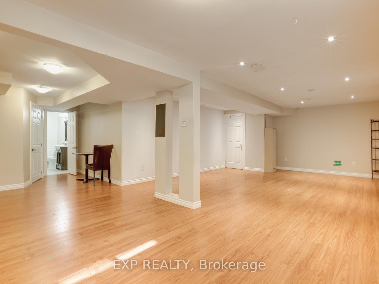 Photo 44 of 163 Daimler Drive, Kitchener, Idlewood — HOMEH