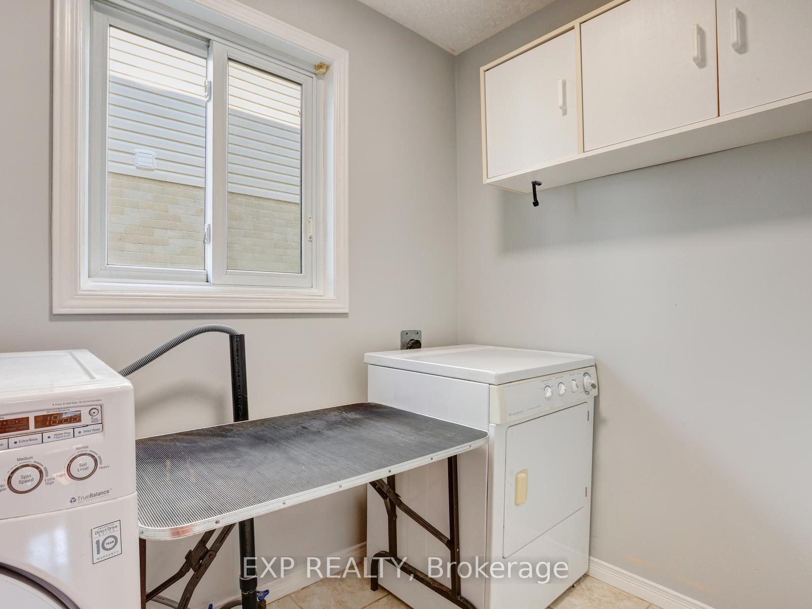 Photo 46 of 163 Daimler Drive, Kitchener, Idlewood — HOMEH