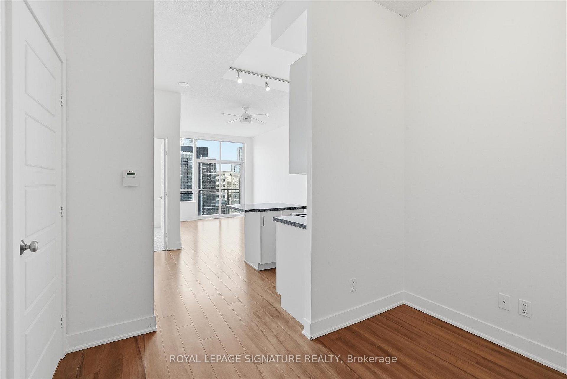 Photo 9 of Unit PH7, 28 Linden Street, Toronto, North St. James Town — HOMEH