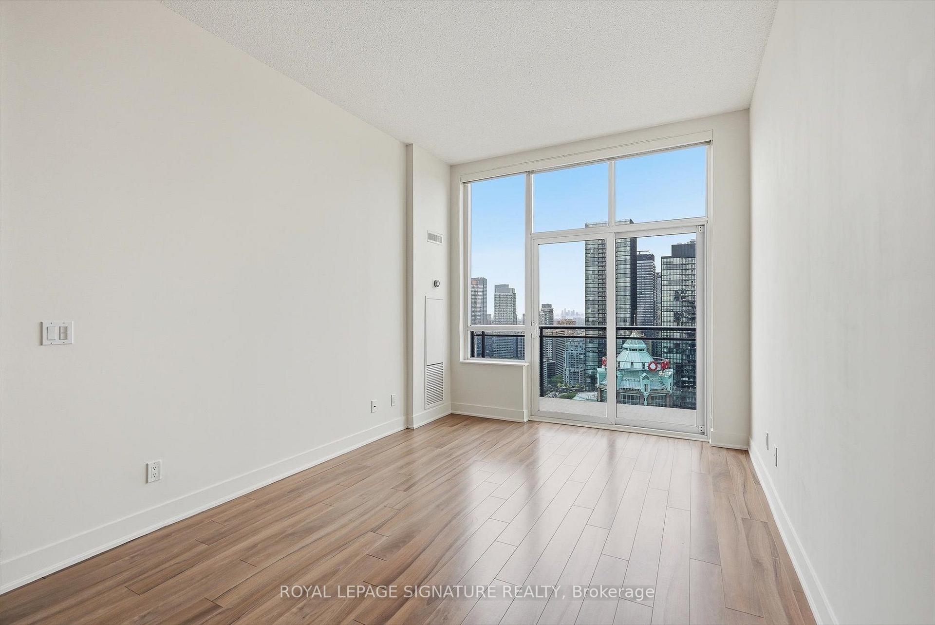 Photo 7 of Unit PH7, 28 Linden Street, Toronto, North St. James Town — HOMEH