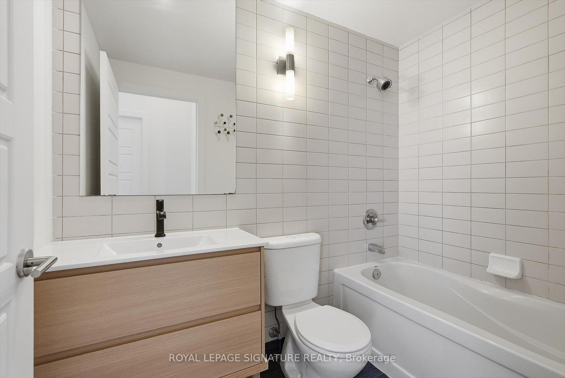 Photo 29 of Unit PH7, 28 Linden Street, Toronto, North St. James Town — HOMEH