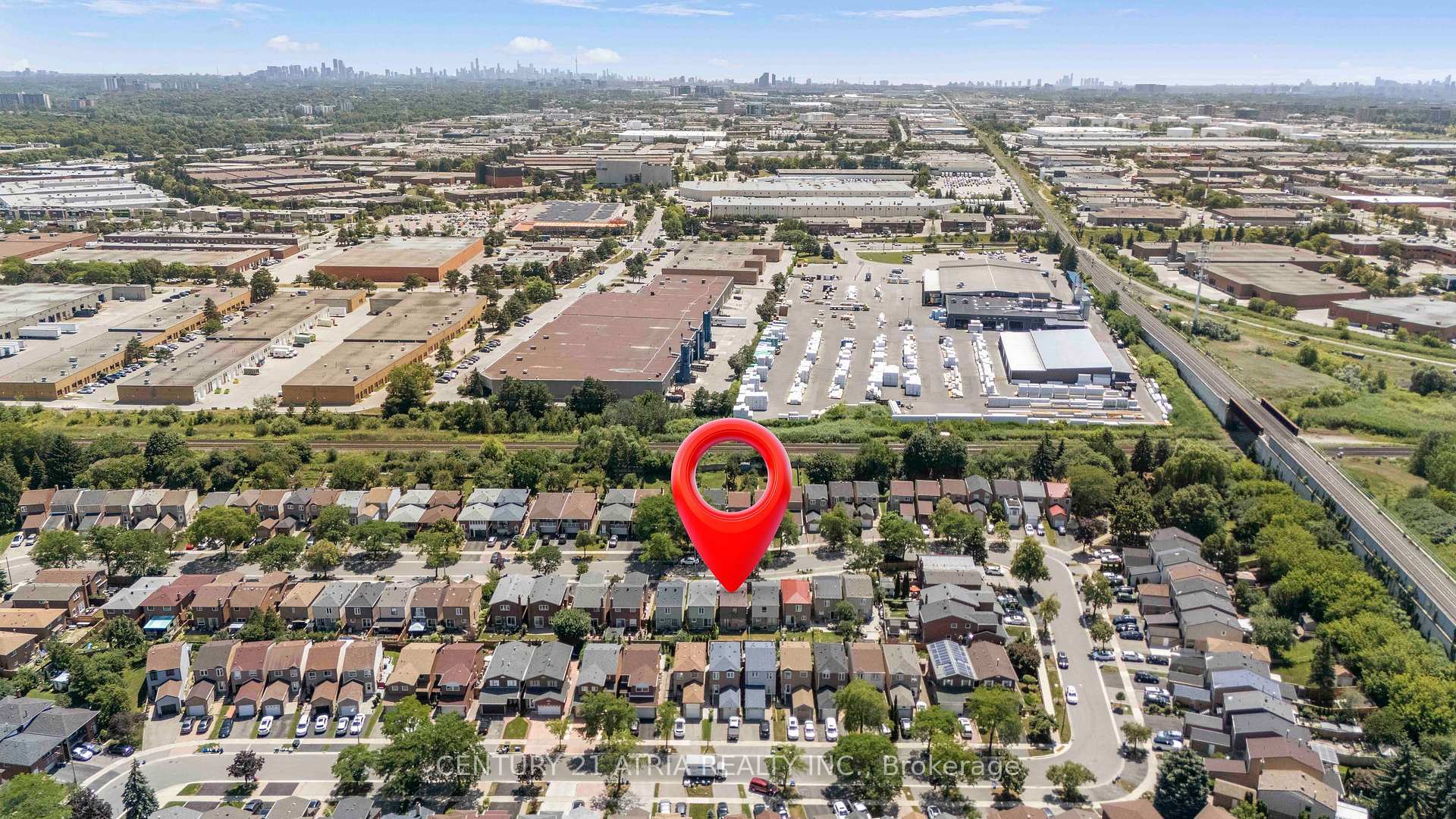 Photo 7 of 90 Bob O'Link Avenue, Vaughan, Glen Shields — HOMEH