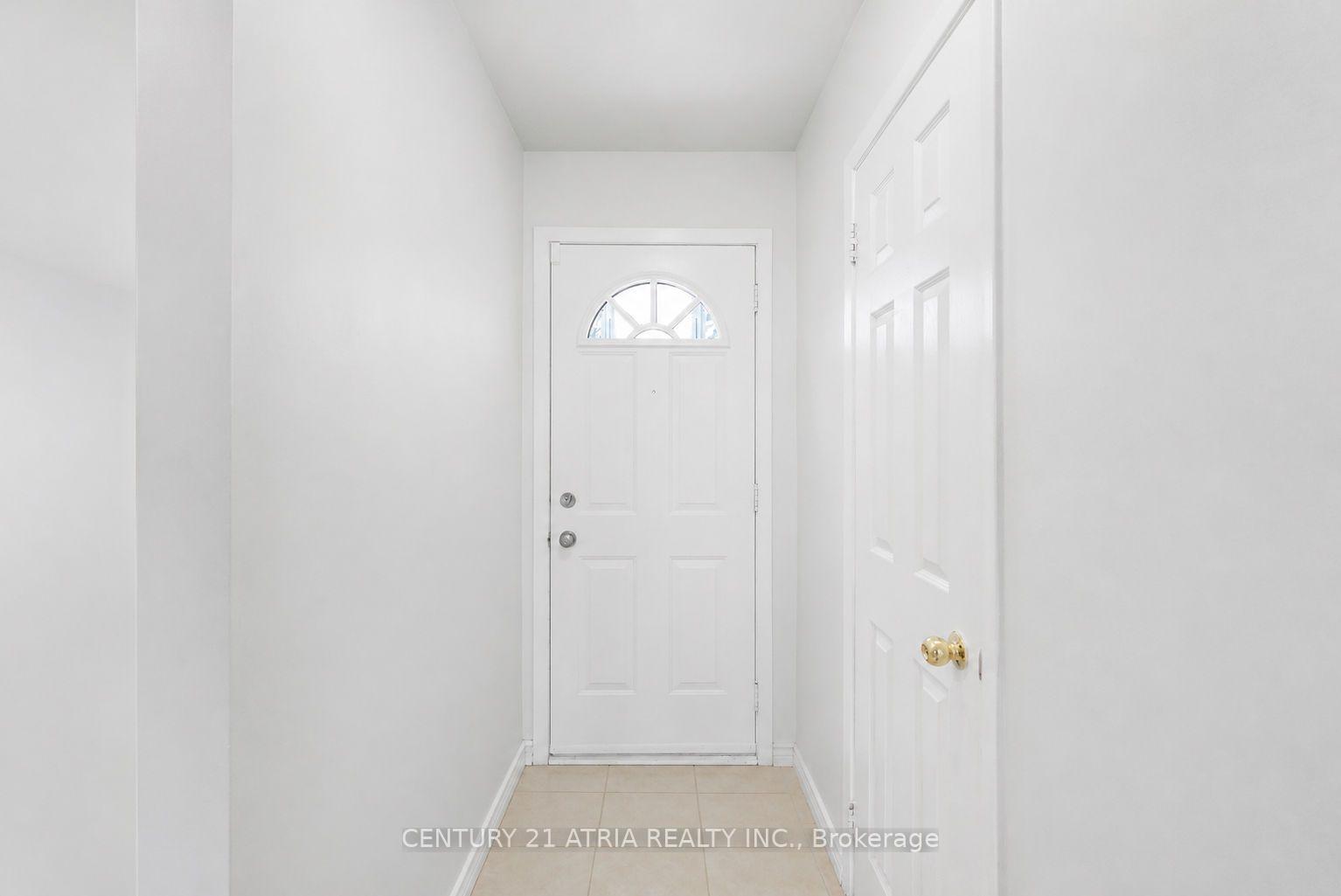 Photo 11 of 90 Bob O'Link Avenue, Vaughan, Glen Shields — HOMEH