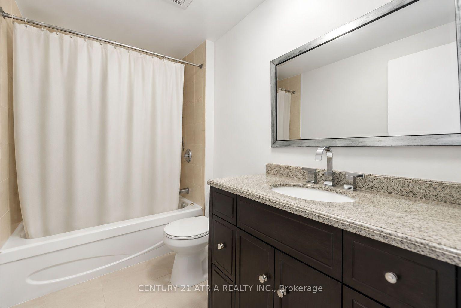 Photo 28 of 90 Bob O'Link Avenue, Vaughan, Glen Shields — HOMEH