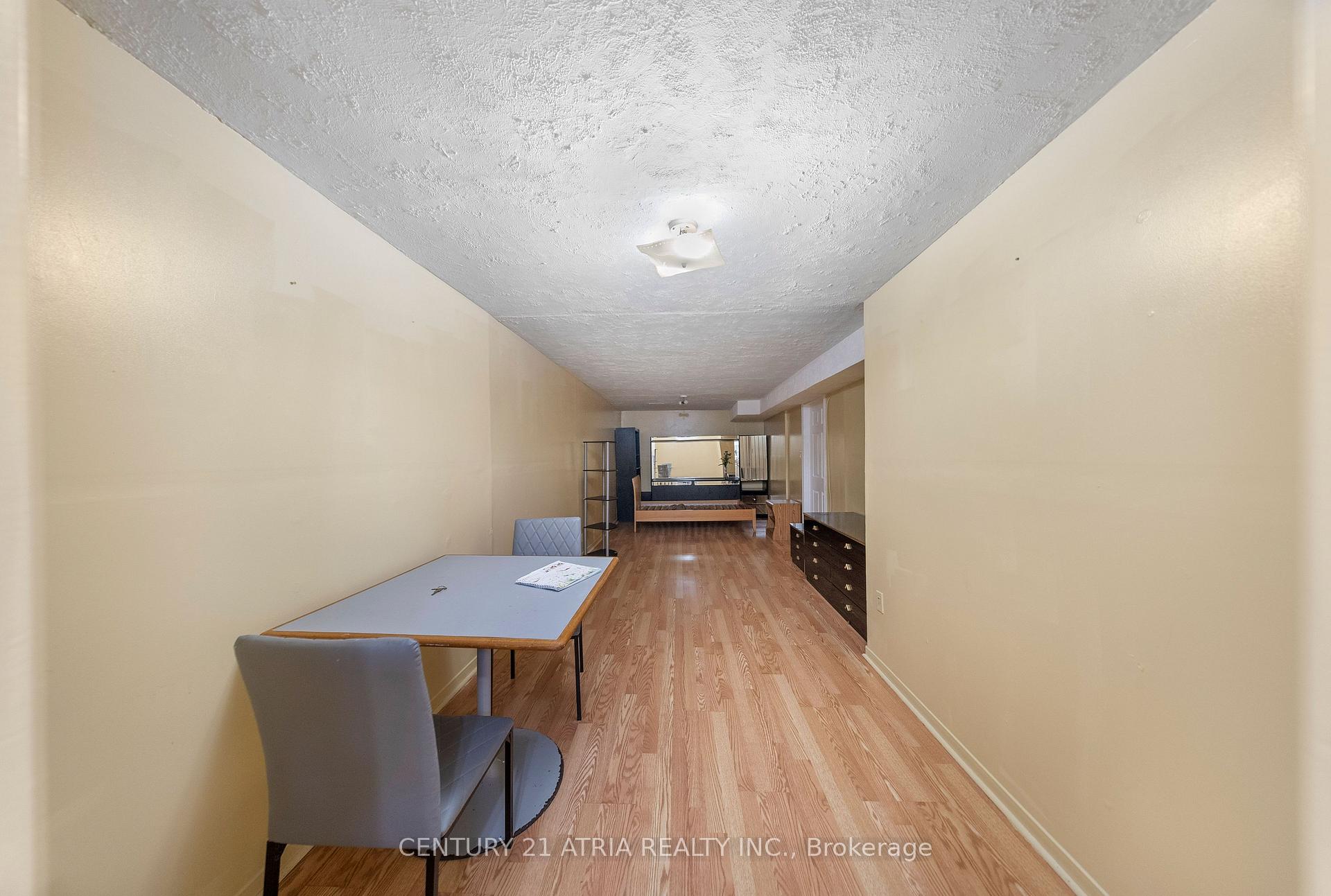 Photo 40 of 90 Bob O'Link Avenue, Vaughan, Glen Shields — HOMEH