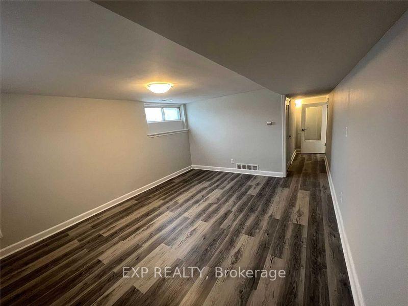 Photo 9 of Unit 5, 1 Henderson Avenue, Brampton, Downtown Brampton — HOMEH