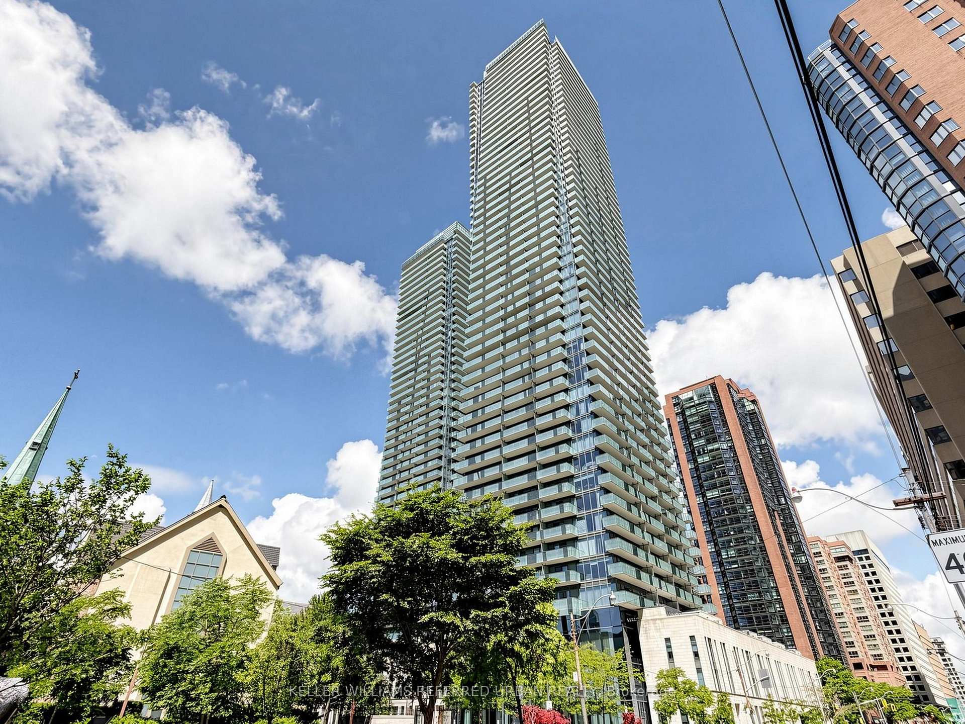 Photo of Unit 1710, 1080 Bay Street