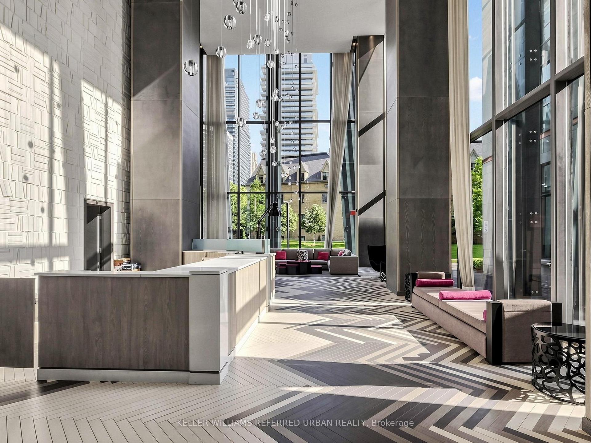 Photo 3 of Unit 1710, 1080 Bay Street, Toronto, Bay Street Corridor — HOMEH