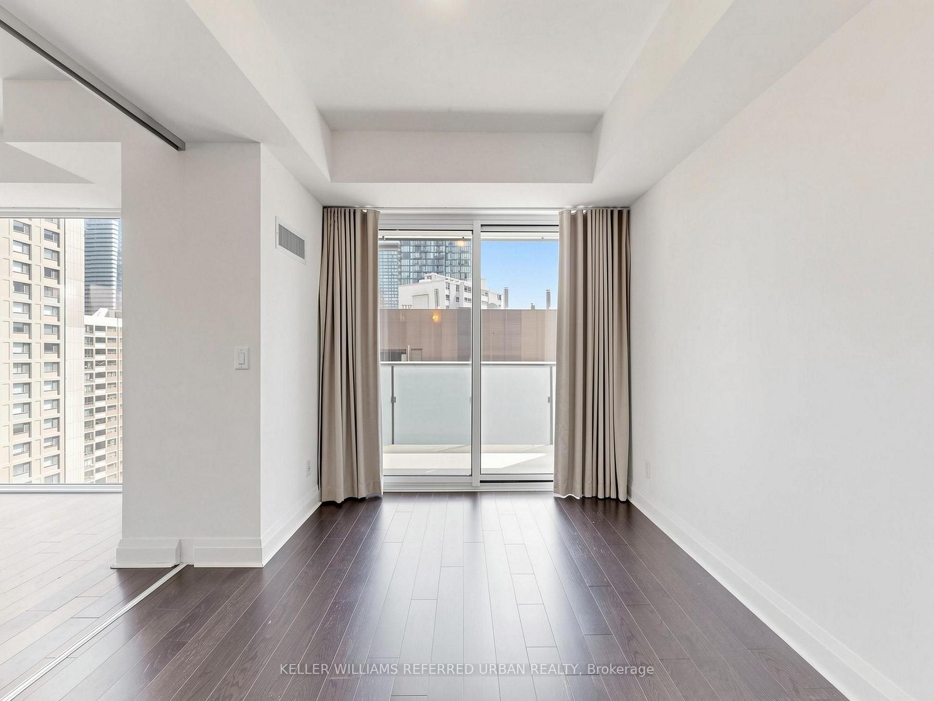 Photo 10 of Unit 1710, 1080 Bay Street, Toronto, Bay Street Corridor — HOMEH