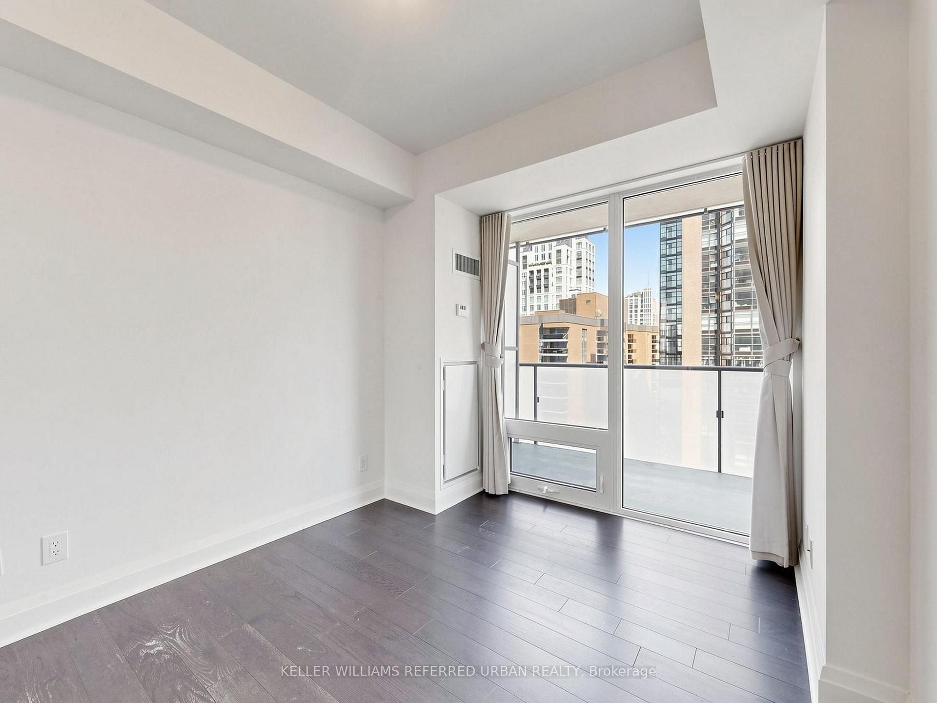 Photo 11 of Unit 1710, 1080 Bay Street, Toronto, Bay Street Corridor — HOMEH
