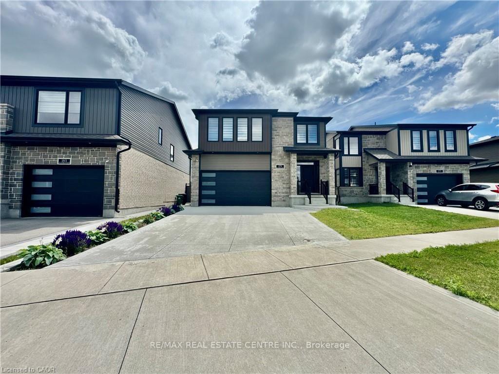 Photo 2 of 179 Otterbein Road, Kitchener, Grand River North — HOMEH