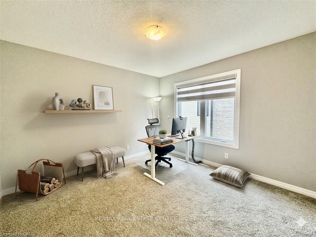 Photo 23 of 179 Otterbein Road, Kitchener, Grand River North — HOMEH