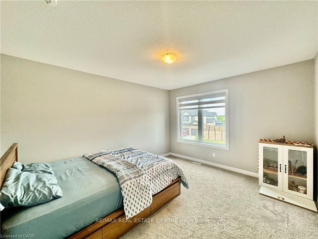 Photo 26 of 179 Otterbein Road, Kitchener, Grand River North — HOMEH