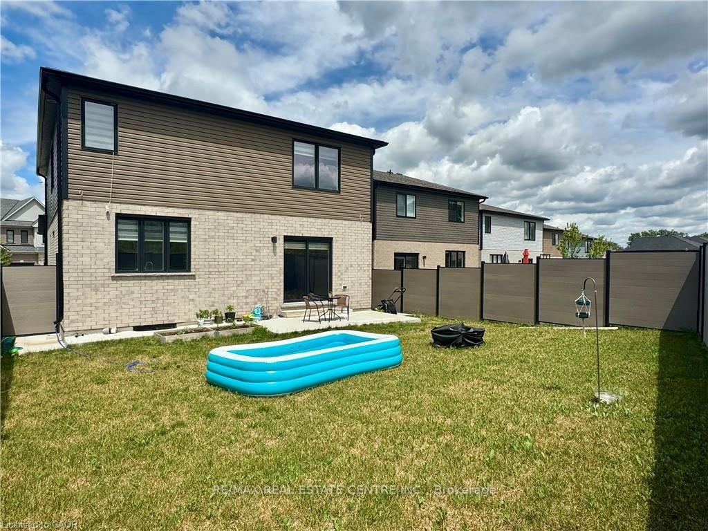 Photo 32 of 179 Otterbein Road, Kitchener, Grand River North — HOMEH