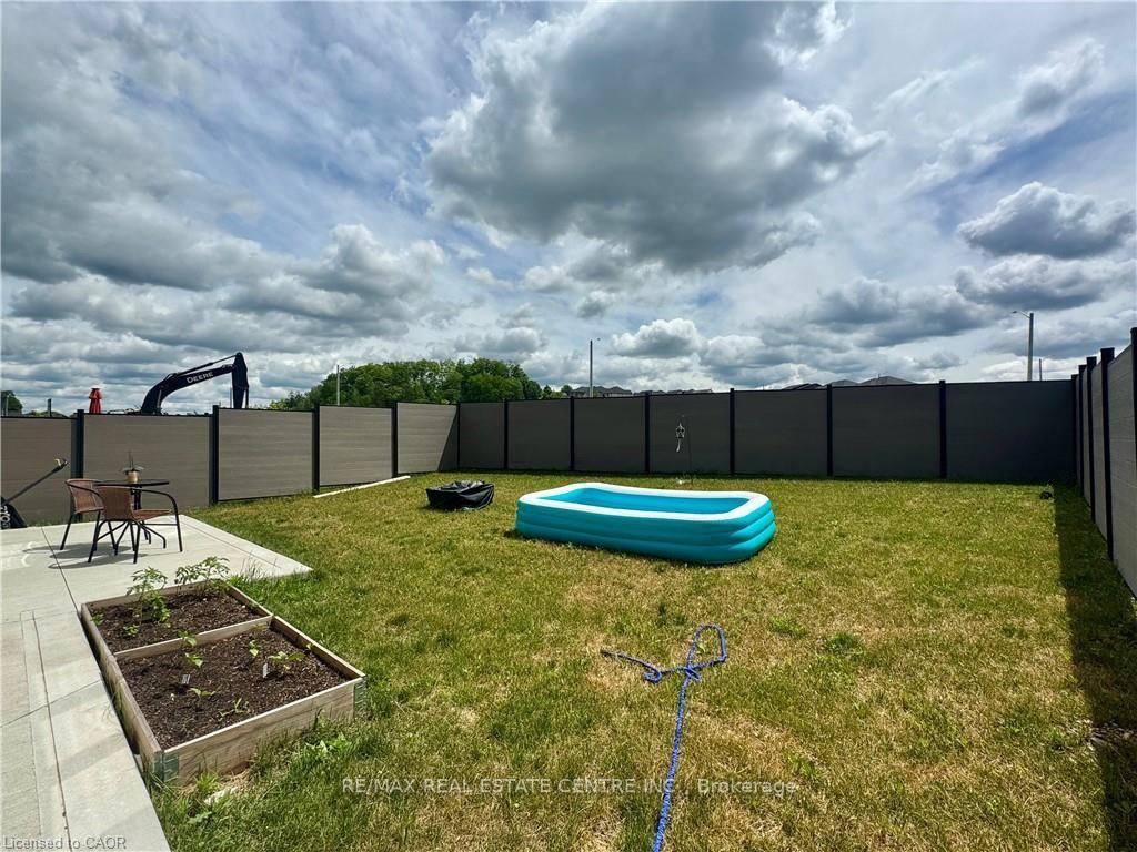 Photo 33 of 179 Otterbein Road, Kitchener, Grand River North — HOMEH