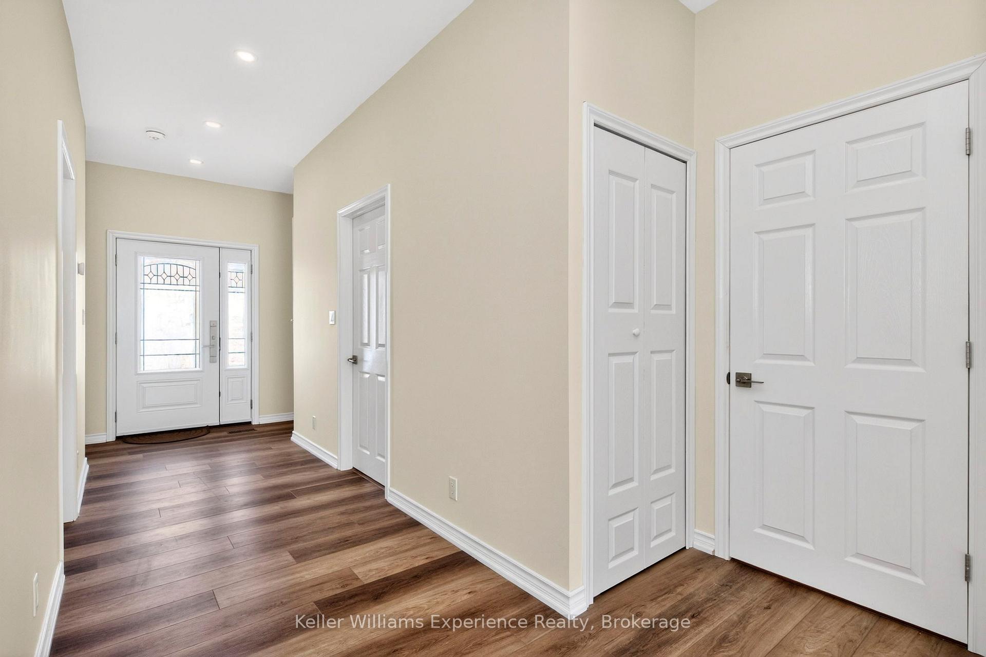 Photo 3 of 175 Elizabeth Street, Midland — HOMEH