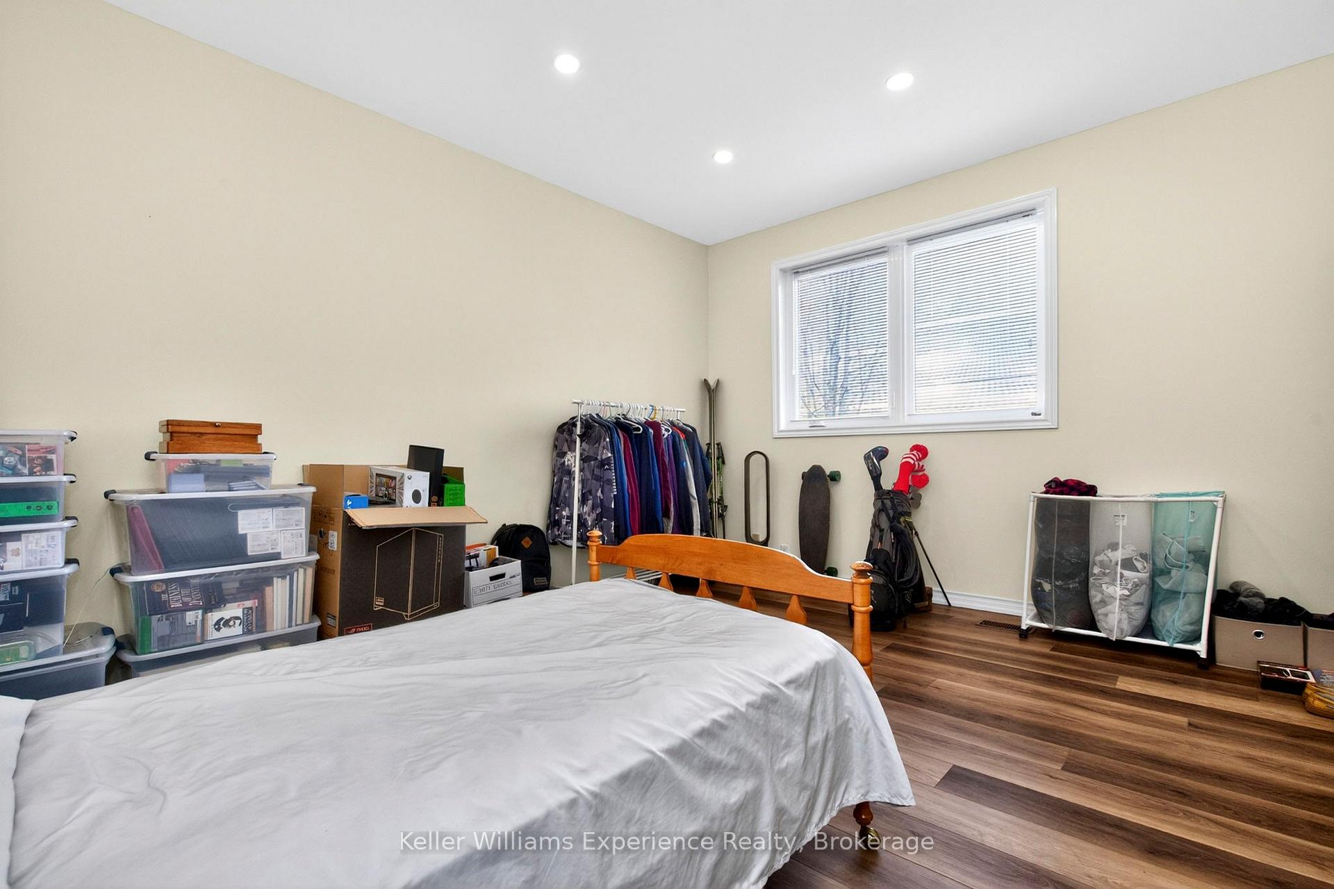 Photo 14 of 175 Elizabeth Street, Midland — HOMEH