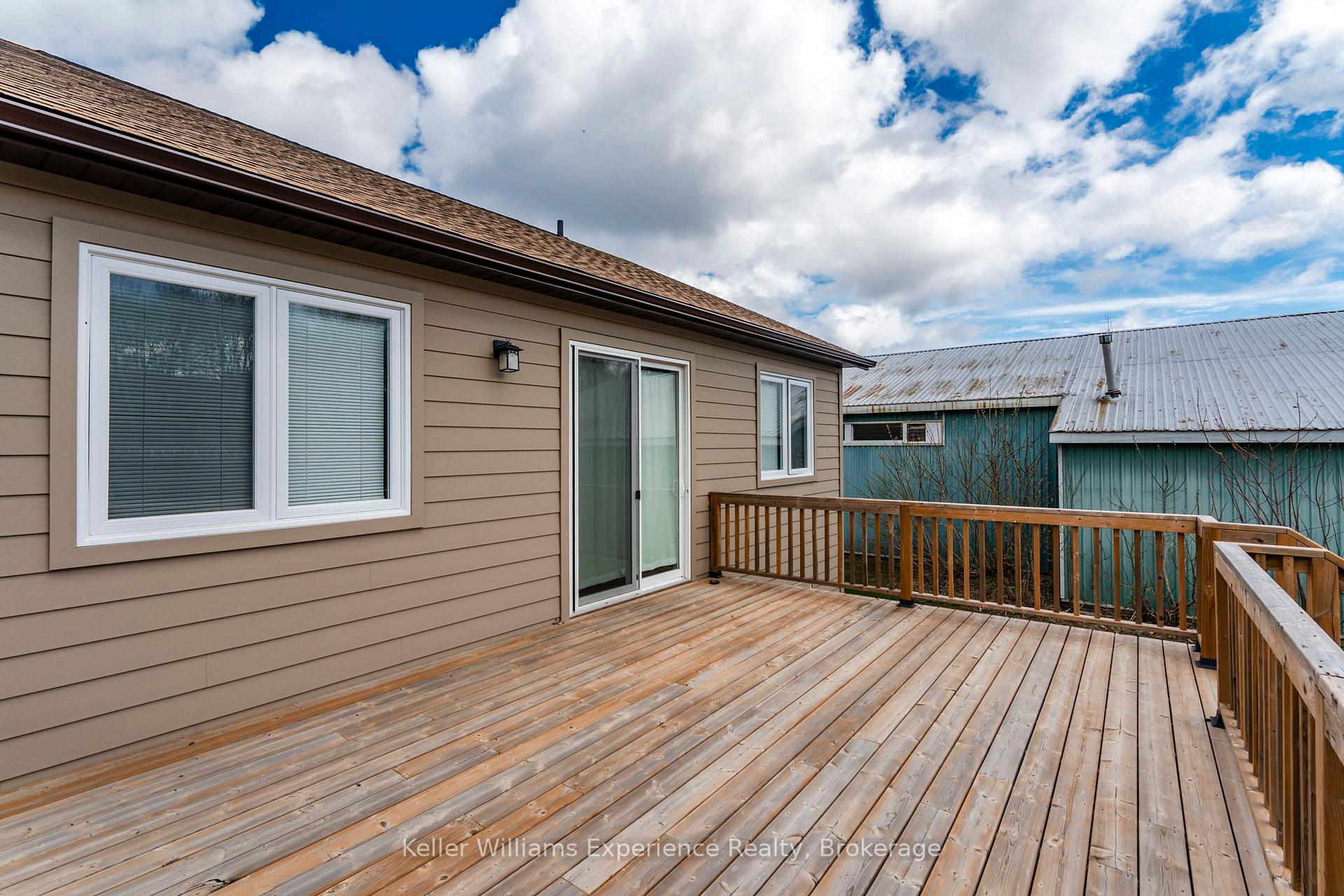 Photo 18 of 175 Elizabeth Street, Midland — HOMEH