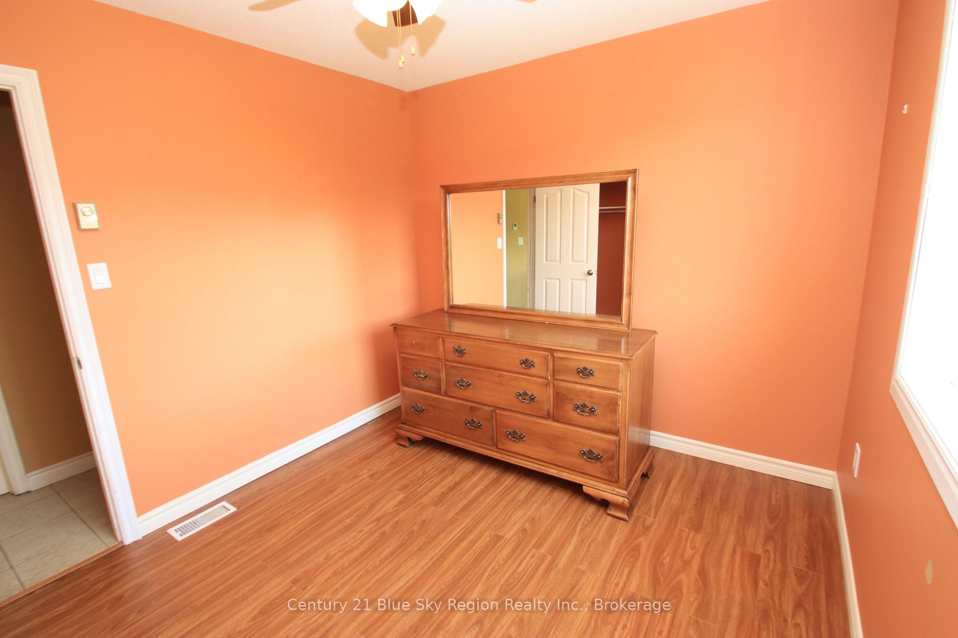 Photo 8 of 25 Meadow Drive, East Ferris, Corbeil — HOMEH