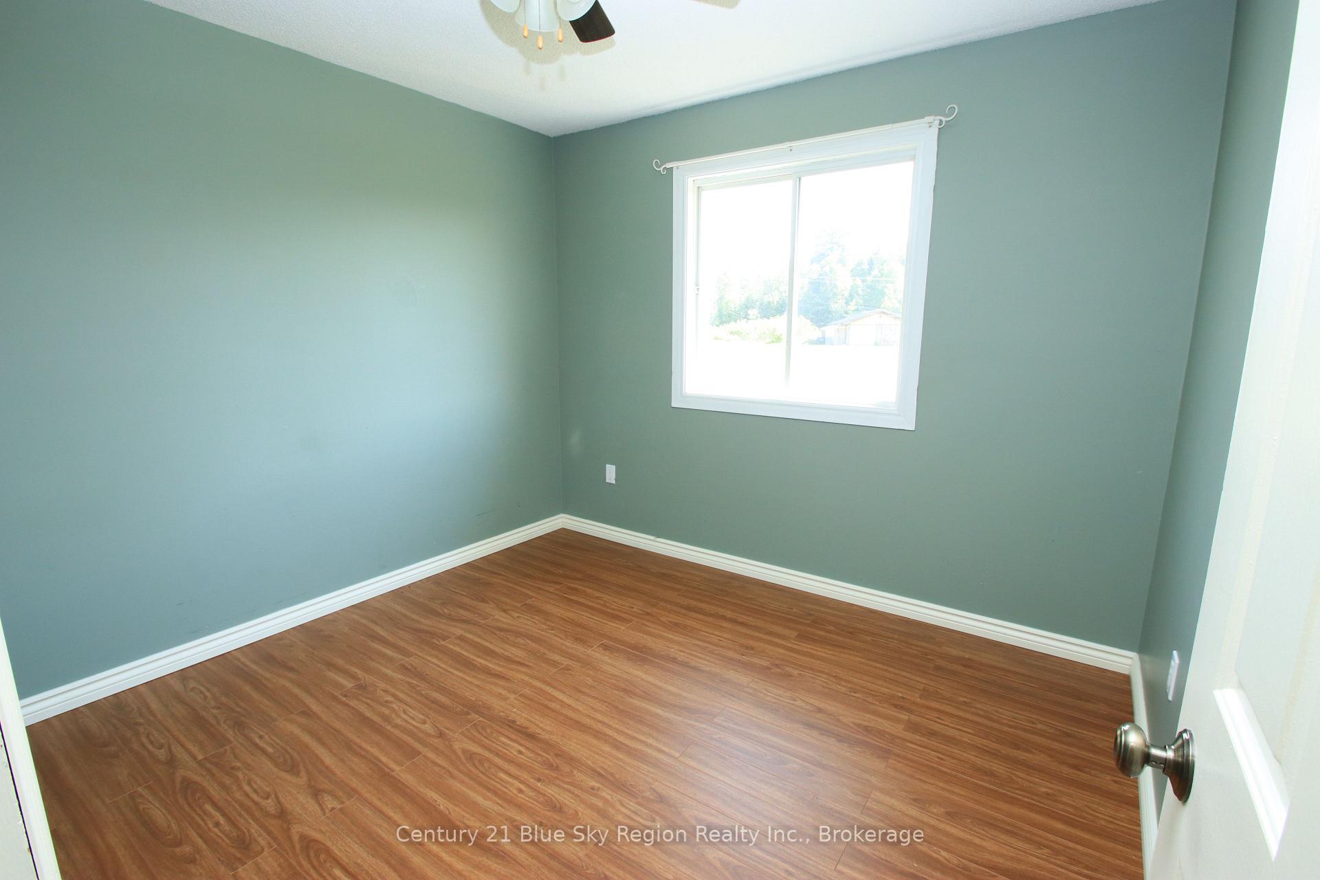 Photo 9 of 25 Meadow Drive, East Ferris, Corbeil — HOMEH