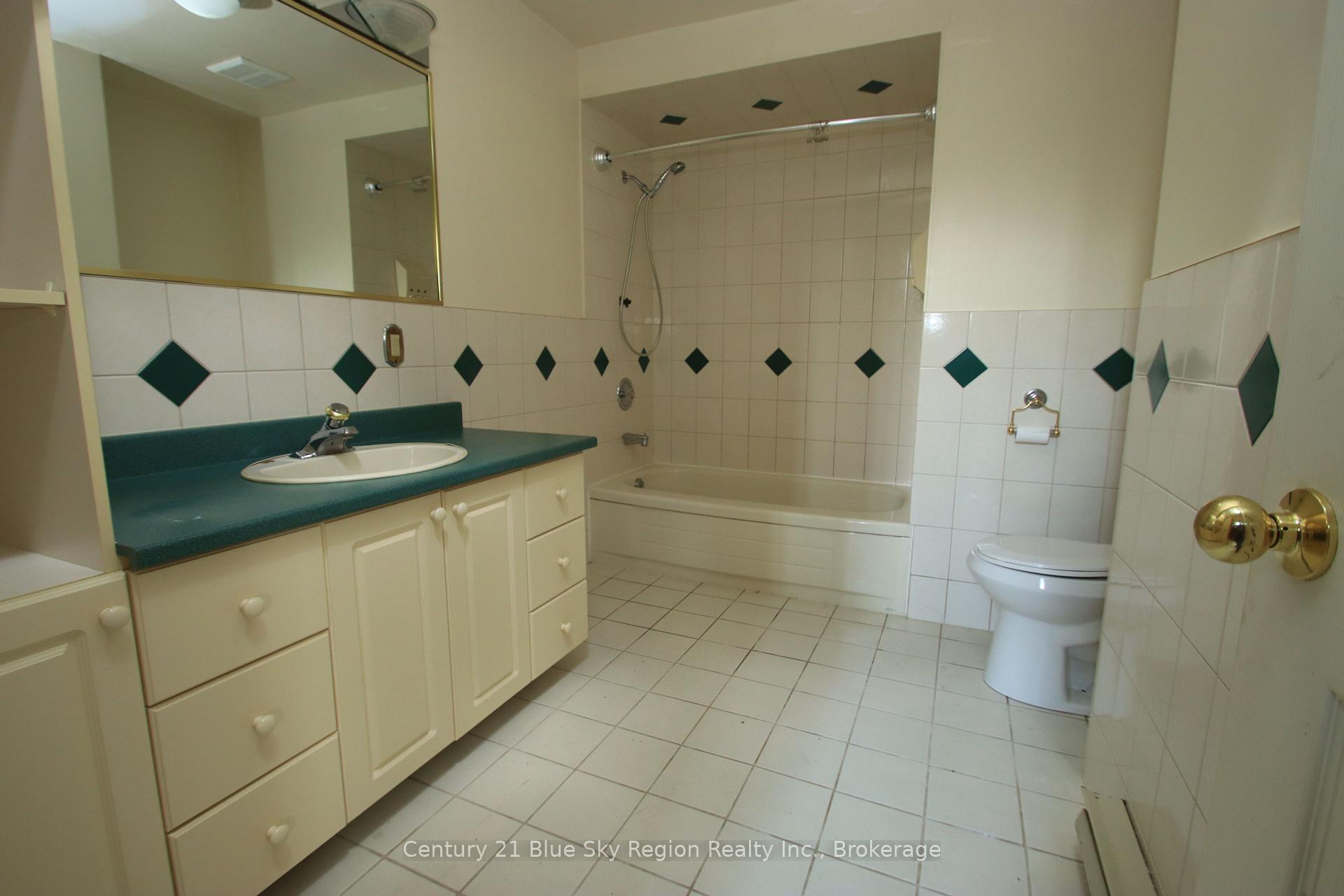 Photo 14 of 25 Meadow Drive, East Ferris, Corbeil — HOMEH
