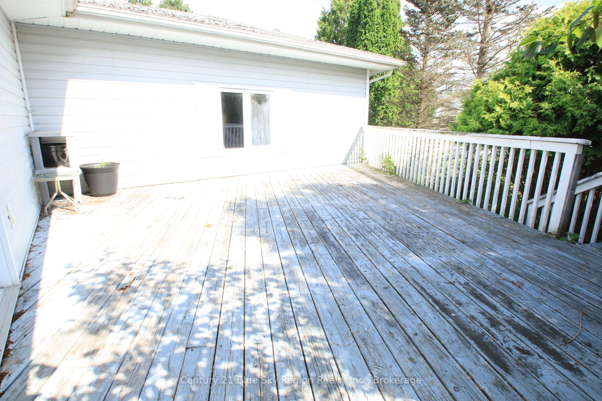 Photo 35 of 25 Meadow Drive, East Ferris, Corbeil — HOMEH
