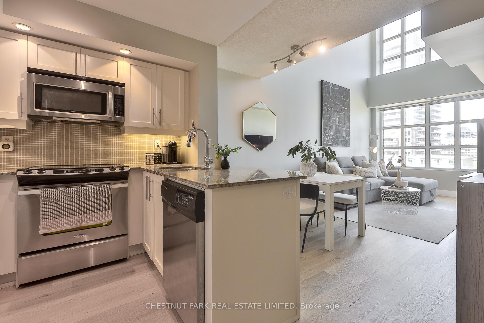 Photo 2 of Unit 913, 65 East Liberty Street, Toronto, Niagara — HOMEH