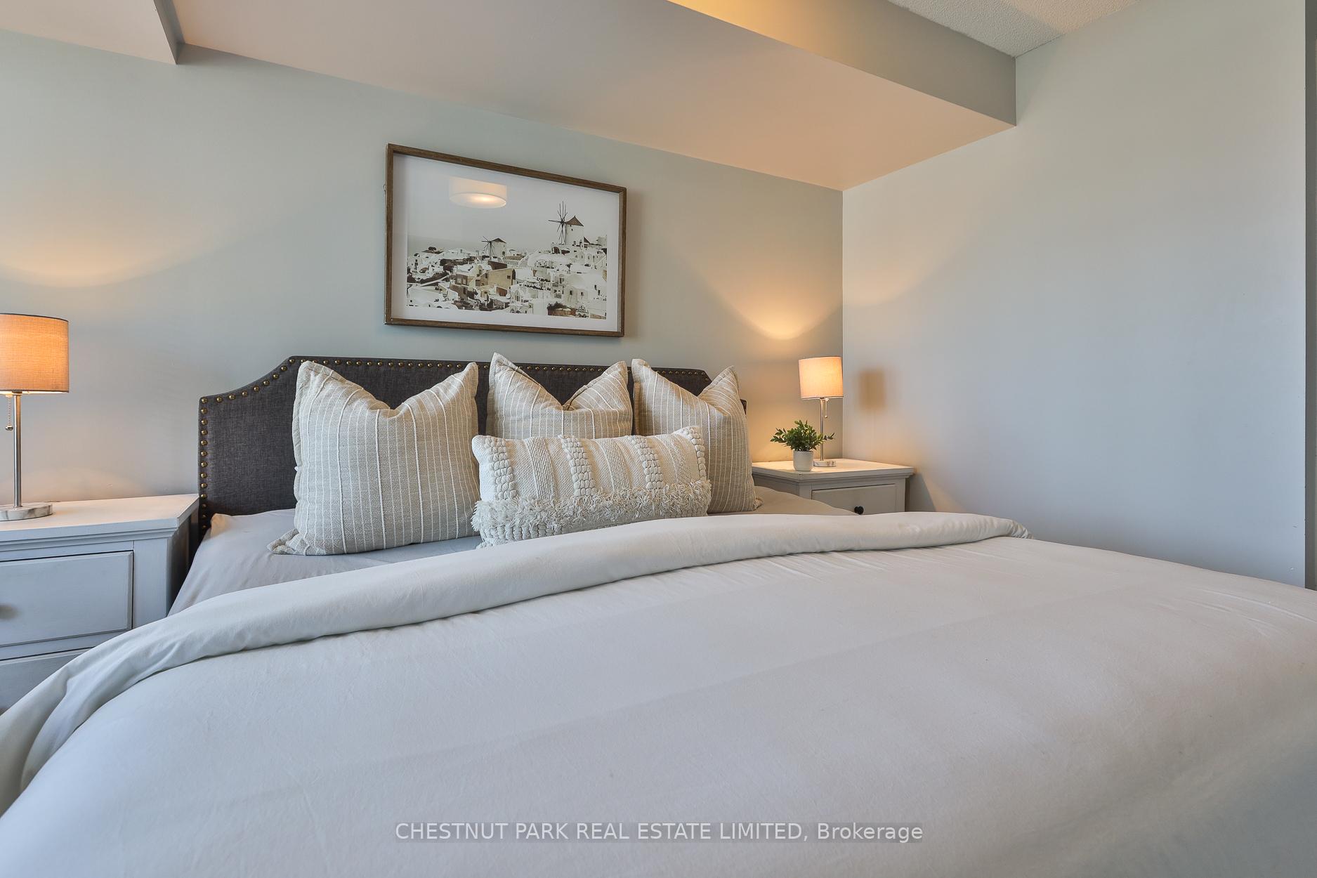 Photo 19 of Unit 913, 65 East Liberty Street, Toronto, Niagara — HOMEH