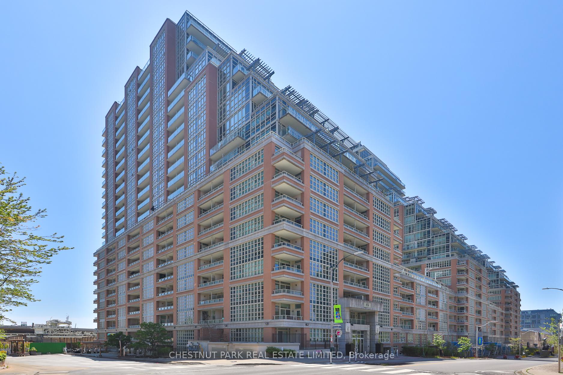 Photo 32 of Unit 913, 65 East Liberty Street, Toronto, Niagara — HOMEH