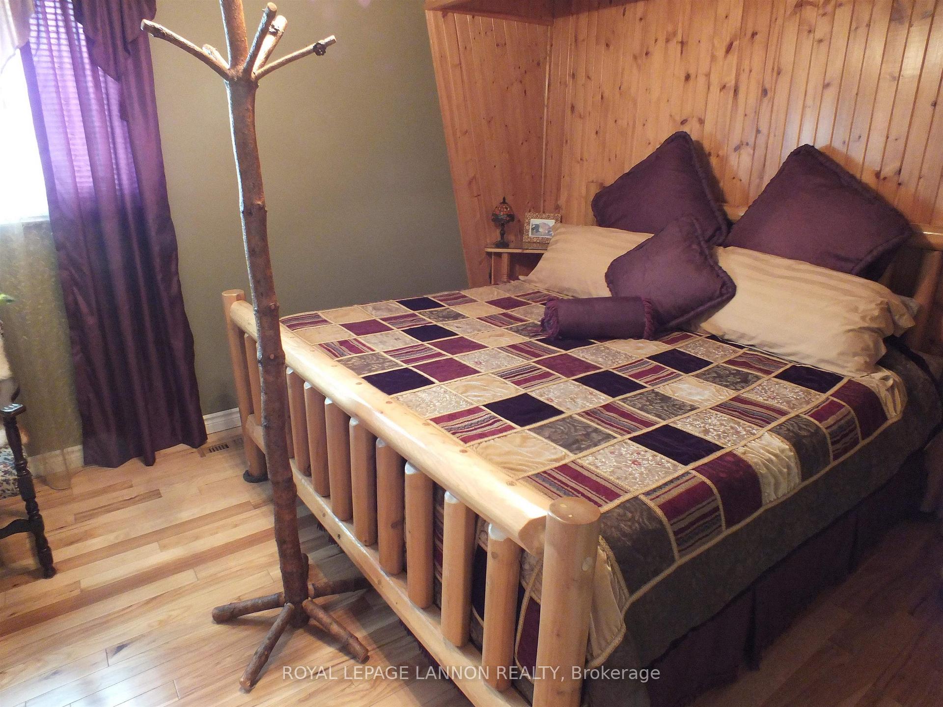 Photo 14 of 394 Brant Street, Thunder Bay, County Park — HOMEH